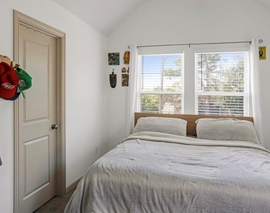 5114 Springlake Parkway - Photo Thumbnail 23