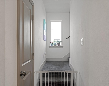 5114 Springlake Parkway - Photo Thumbnail 8