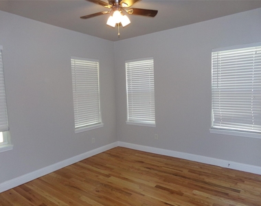 719 S Clinton Avenue - Photo Thumbnail 6