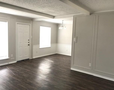 3110 Leanne Street - Photo Thumbnail 10