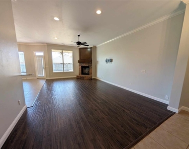 2416 Nw 153rd Street - Photo Thumbnail 2