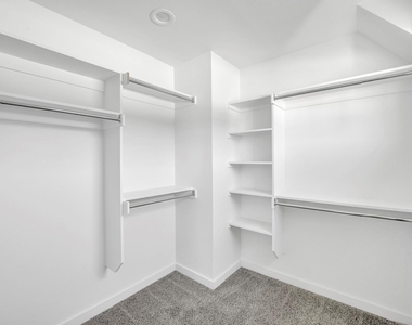 5806 Bryan Parkway - Photo Thumbnail 20