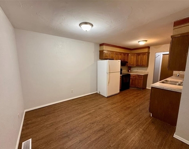 12003 Windmill Drive - Photo Thumbnail 3