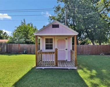 512 Morgan Drive - Photo Thumbnail 38