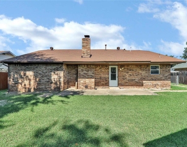 512 Morgan Drive - Photo Thumbnail 36