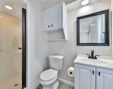 512 Morgan Drive - Photo Thumbnail 31