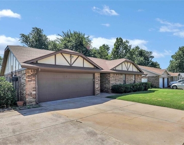512 Morgan Drive - Photo Thumbnail 25