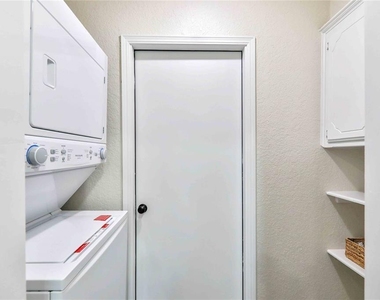 512 Morgan Drive - Photo Thumbnail 29