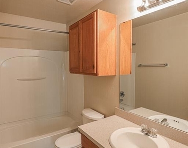 2705 Nw 187th Terrace - Photo Thumbnail 15