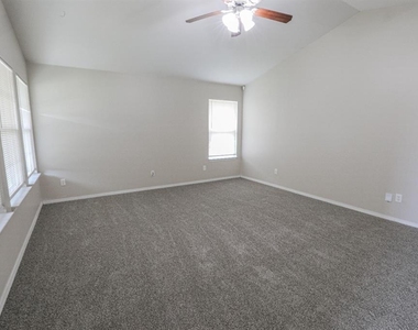 2705 Nw 187th Terrace - Photo Thumbnail 1