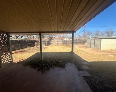 3124 Sandefer Street - Photo Thumbnail 17