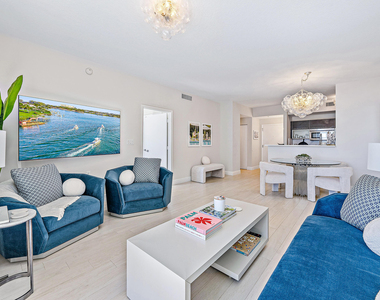 550 Okeechobee Boulevard - Photo Thumbnail 2
