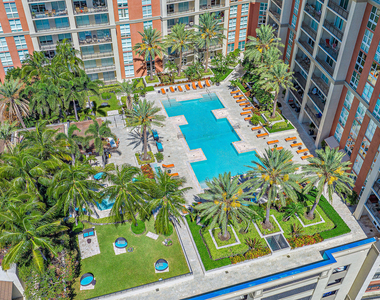 550 Okeechobee Boulevard - Photo Thumbnail 34