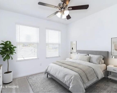 7124 Landings Edge Road - Photo Thumbnail 6