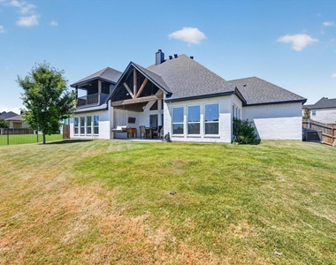 1213 Crown Valley Drive - Photo Thumbnail 35