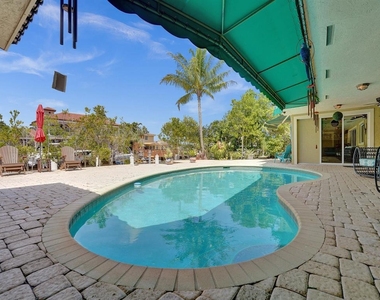 3811 Ne 26th Avenue - Photo Thumbnail 12