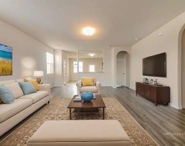 1305 Mallard Cove - Photo Thumbnail 2