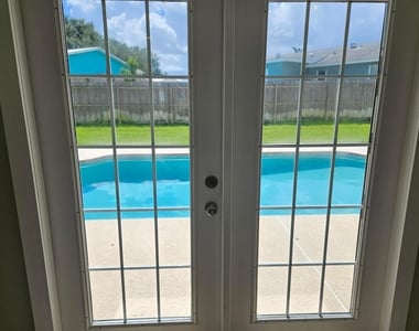 1590 Ne 23rd Terrace - Photo Thumbnail 31