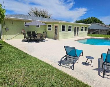 1590 Ne 23rd Terrace - Photo Thumbnail 34