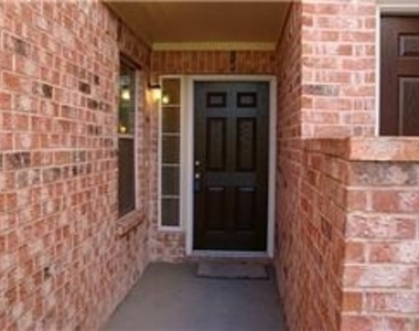 10347 Summit Run Drive - Photo Thumbnail 1