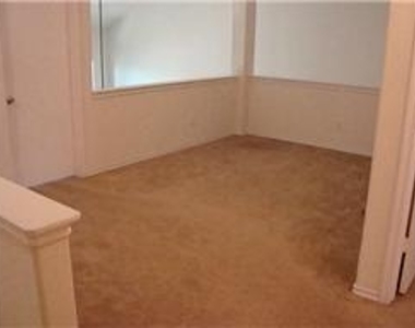 10347 Summit Run Drive - Photo Thumbnail 7