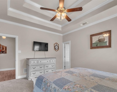 129 Oak Springs Loop - Photo Thumbnail 26