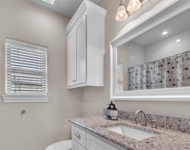 129 Oak Springs Loop - Photo Thumbnail 29