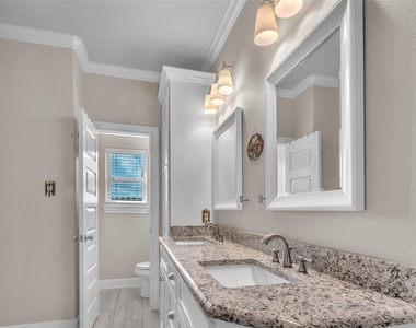 129 Oak Springs Loop - Photo Thumbnail 28