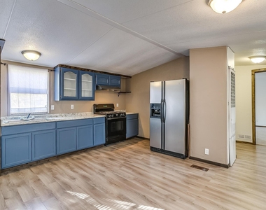 1802 Whispering Oaks Street - Photo Thumbnail 19