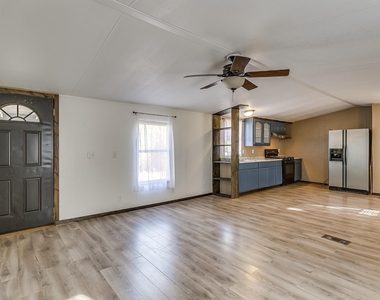 1802 Whispering Oaks Street - Photo Thumbnail 22