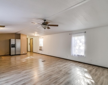 1802 Whispering Oaks Street - Photo Thumbnail 23