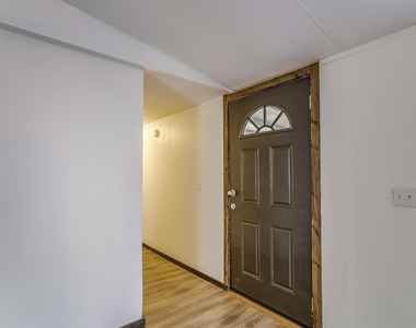 1802 Whispering Oaks Street - Photo Thumbnail 24