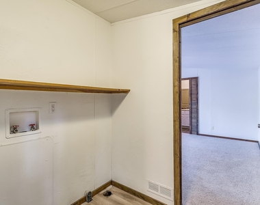 1802 Whispering Oaks Street - Photo Thumbnail 14