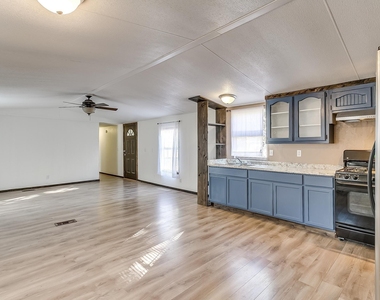 1802 Whispering Oaks Street - Photo Thumbnail 16