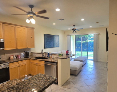204 Mariner Bay Boulevard - Photo Thumbnail 5