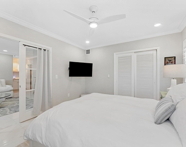 990 Casuarina Road - Photo Thumbnail 20