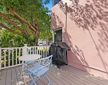 990 Casuarina Road - Photo Thumbnail 26