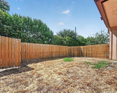 4052 Saint Christopher Lane - Photo Thumbnail 23