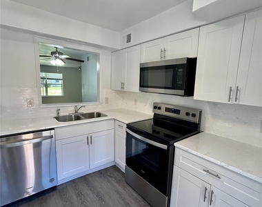 3616 Parkridge Drive - Photo Thumbnail 1