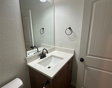 2321 County Road 704b - Photo Thumbnail 8