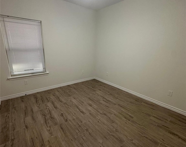 2321 County Road 704b - Photo Thumbnail 6