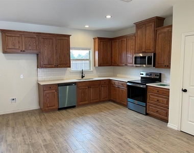2321 County Road 704b - Photo Thumbnail 1