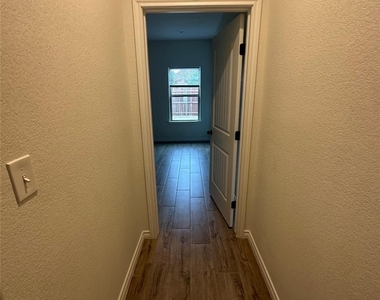 2321 County Road 704b - Photo Thumbnail 9