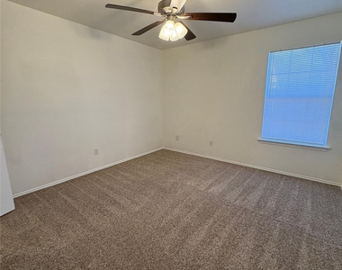 641 Woodard Avenue - Photo Thumbnail 15