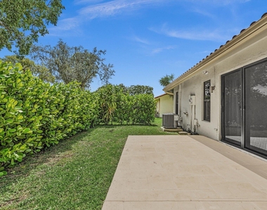 21578 Altamira Avenue - Photo Thumbnail 33