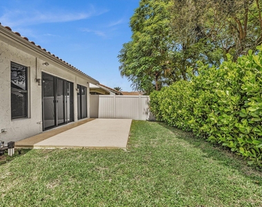 21578 Altamira Avenue - Photo Thumbnail 35