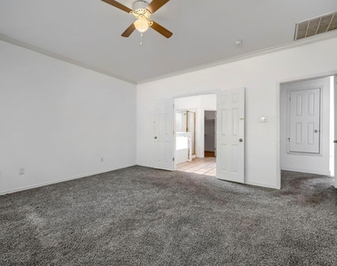 7018 Echo Lake Court - Photo Thumbnail 12