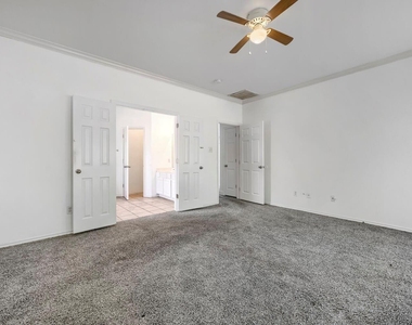 7018 Echo Lake Court - Photo Thumbnail 13