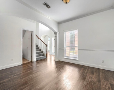 7018 Echo Lake Court - Photo Thumbnail 25