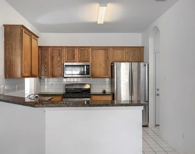 7018 Echo Lake Court - Photo Thumbnail 7